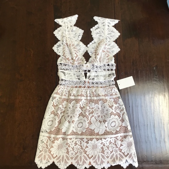 For Love And Lemons Dresses & Skirts - FOR LOVE AND LEMONS Lace Dress